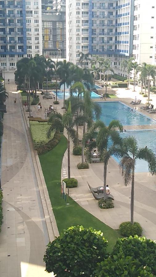 Yhanz Z Sea Residences Pasay Bagian luar foto