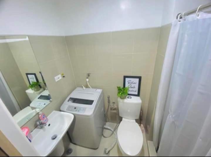 Yhanz Z Sea Residences Pasay Bagian luar foto