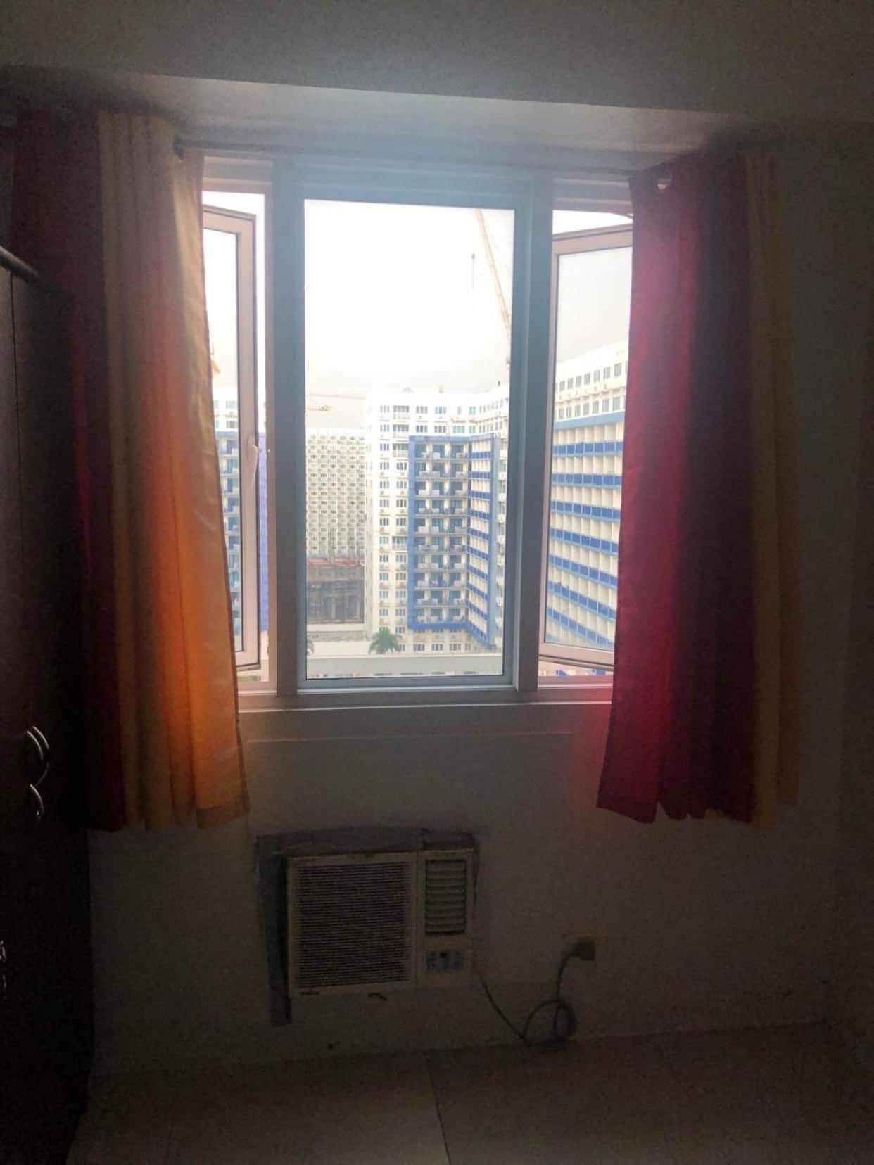 Yhanz Z Sea Residences Pasay Ruang foto